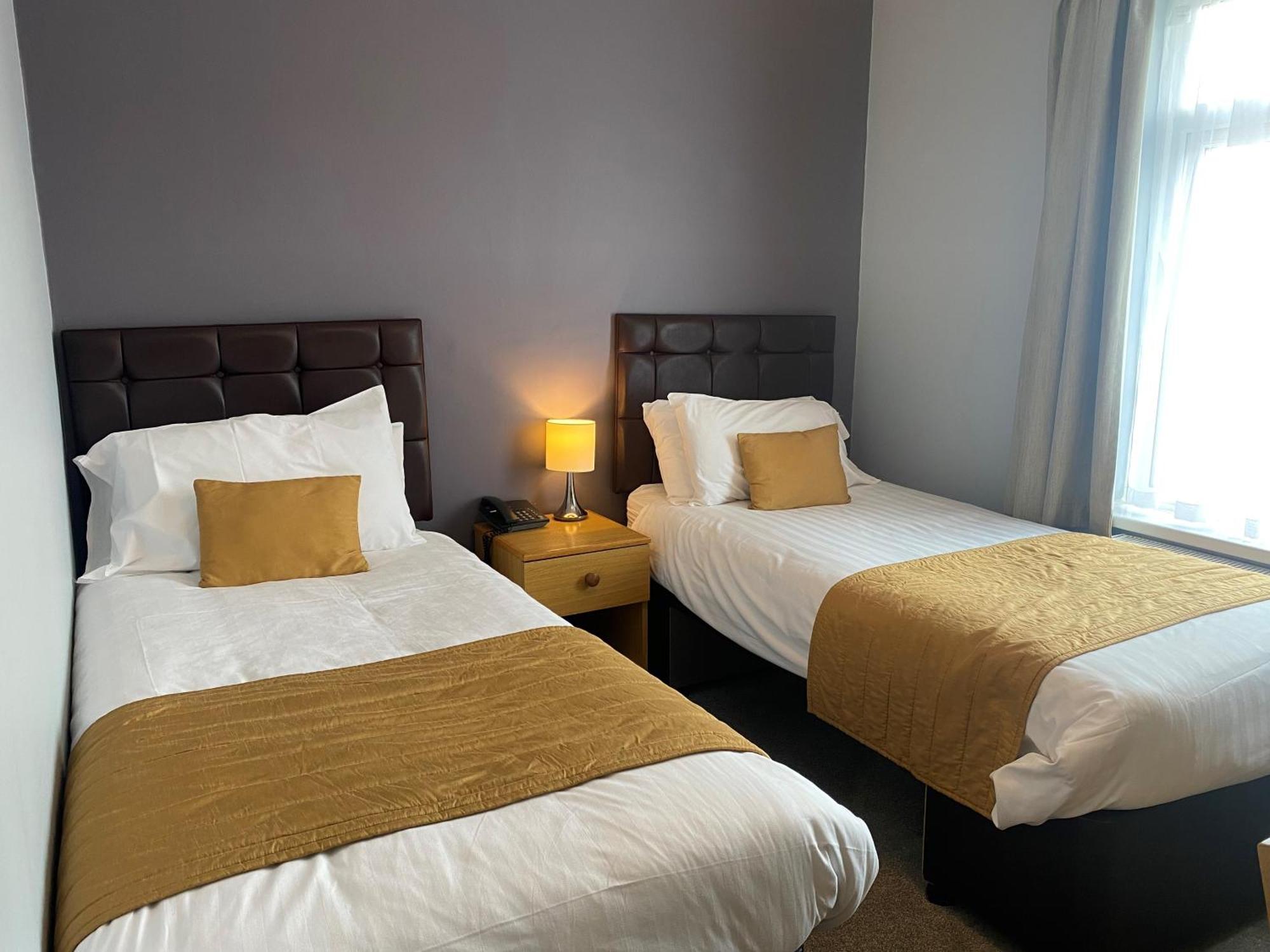 Exminster Exeter Court Hotel מראה חיצוני תמונה